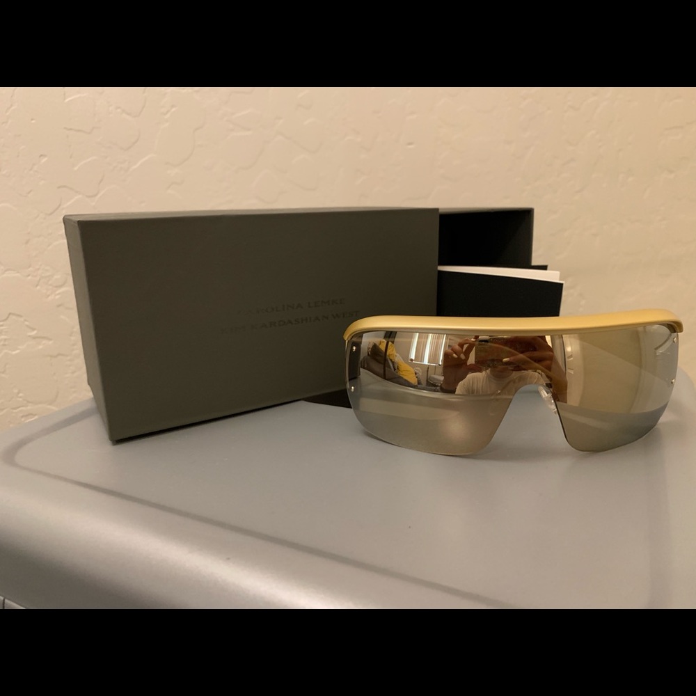 Carolina Lemke x KKW Nirvana Gold